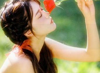 YouWu尤物馆 – 惊艳上线！孟狐狸FoxYini的肉丝系列美图，写真作品展现别样风情！