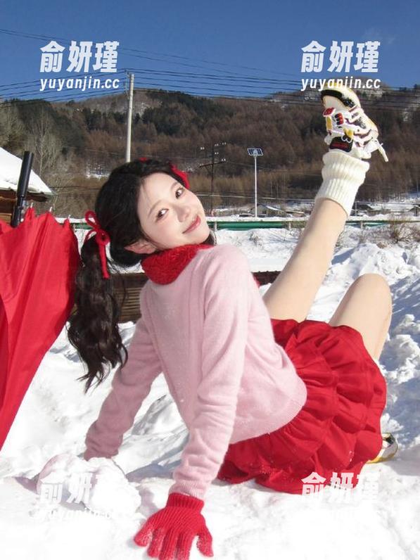 beautyleg - 最新动态！“Avril少女”写真作品更新，丰富的图片记录她的青春故事。