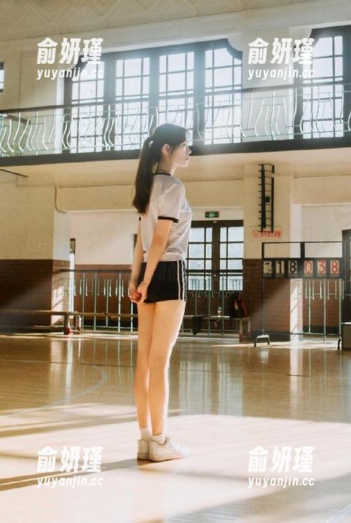 beautyleg - Kaylar的豹纹高清写真，展现与众不同的潮流魅力与个性
