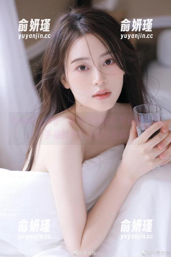 beautyleg-简晓育 beautyleg - 简晓育最新图集更新:水手服的梦幻旅程在等你