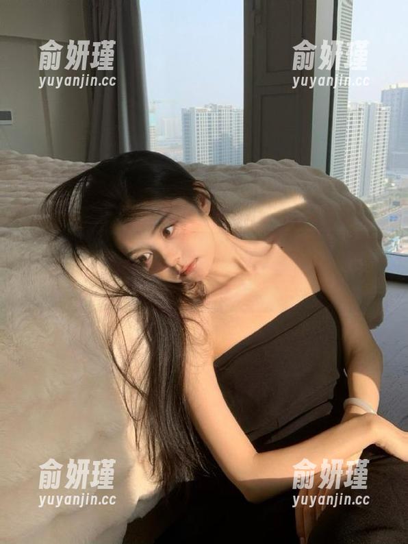 pans-可儿 pans - 无限魅力的可儿女神写真套图全新更新,让你体验如何定义真实与梦幻!