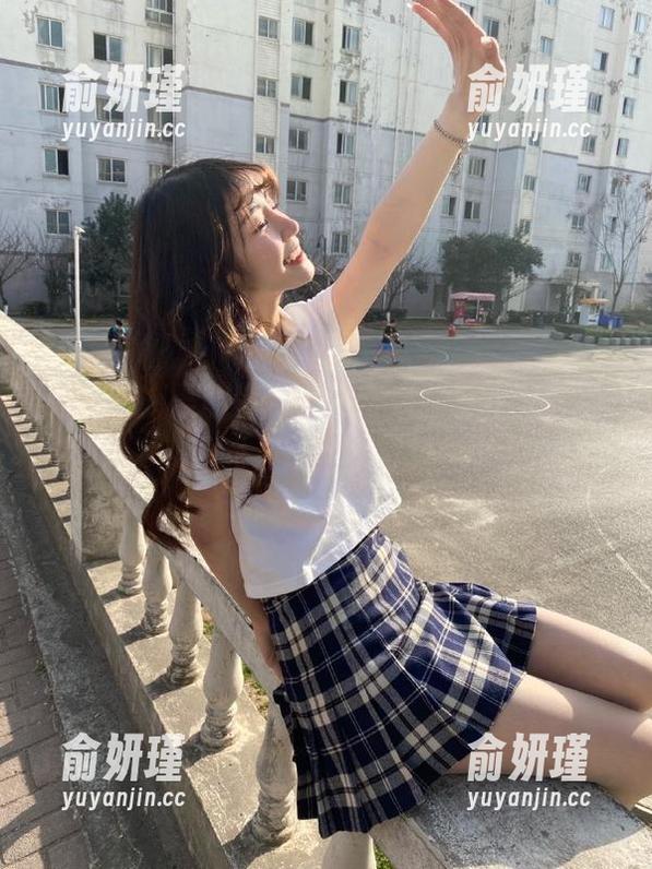 pans-曲奇 pans - 黑色魅力:曲奇最新写真集免费下载,尽显别样风情
