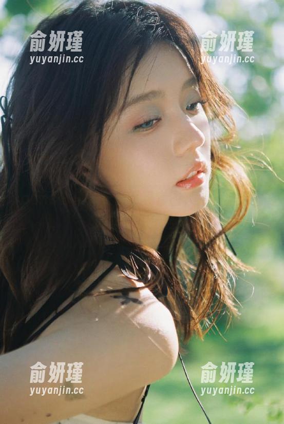 pans-李沫 pans - 李沫长腿写真套图,青春与活力的神奇视觉合集