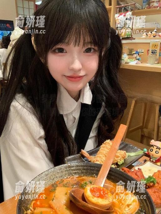 pans-梦梦 pans - 梦梦的办公室秘密:原图与更新集结,瞬间提升你的审美境界!