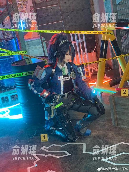 w百合欧皇子w 走进w百合欧皇子w的定制作品《艾莲·乔》,感受摄影的无穷魅力