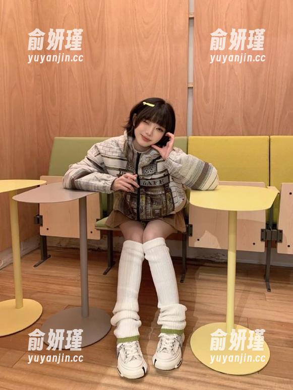 丽柜-AMY 丽柜 - 尽在AMY职业装作品集,轻松驾驭职场风格的精彩资源
