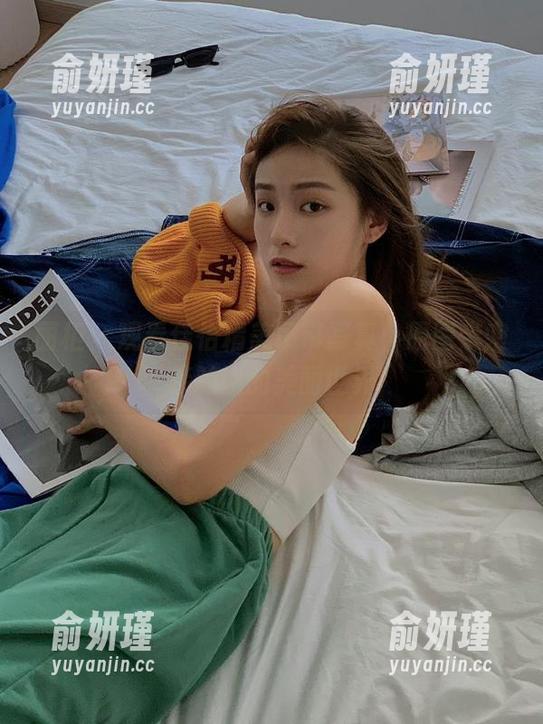 丽柜-佳怡 丽柜 - 观看佳怡精美吊带写真,原图亲密接触她的美丽世界