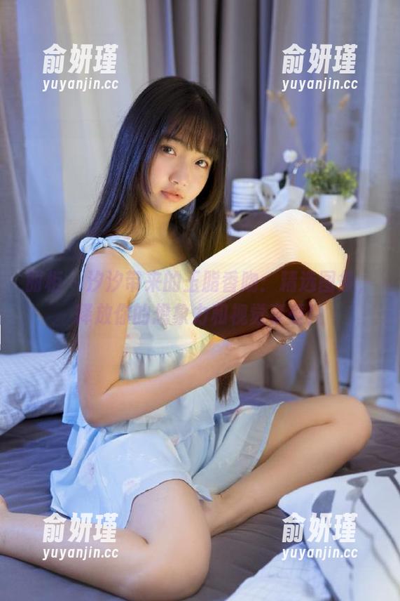 丽柜-汐汐 丽柜 - 汐汐带来的玉脂香吻:精选图集,释放你的想象力和视觉享受!