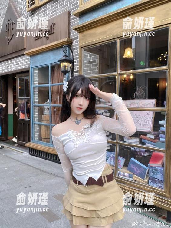 九曲Jean 九曲Jean泳池:潜入她的泳池作品集,资源大放送,美感无限!