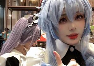 九言写真集揭晓:学妹们的青春瞬间精选回放