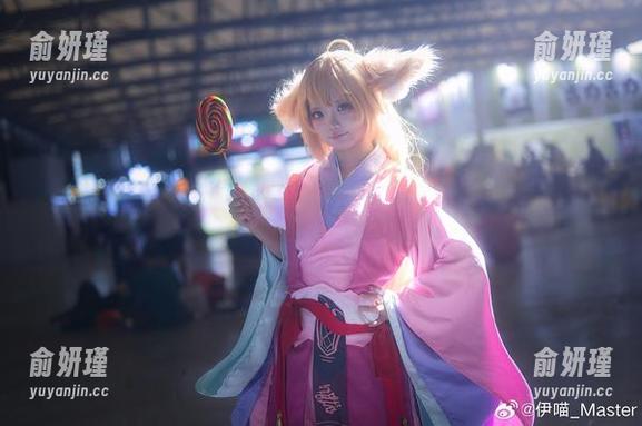 伊喵_Master 伊喵_Master萝贝莉雅写真精选:让我们一同领略她的艺术创作与灵感