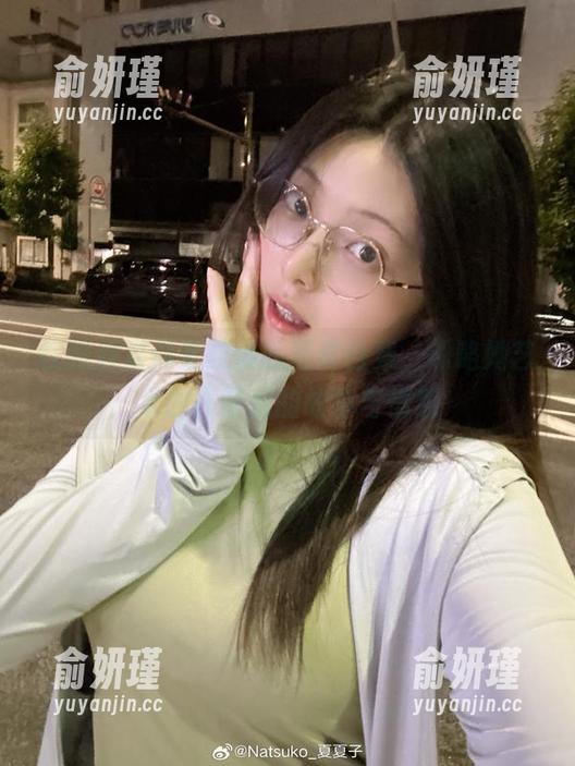你夏夏 在线欣赏你夏夏舞娘写真合集,领略她艺术创作背后的故事与情感