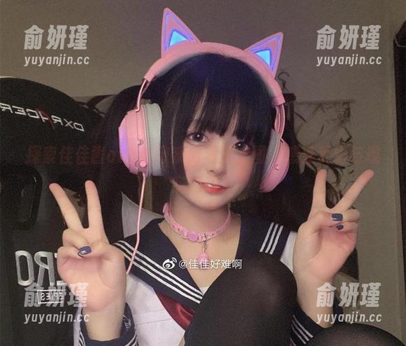 探索佳佳酱ovo魅魔系列写真套图，感受梦幻与现实的交汇