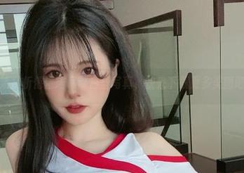 高清赏析倦倦喵吊带白丝写真,快来下载更多美图吧!