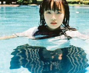克拉女神 – 全套吕佳透明写真图集,带你走进她梦幻般的世界