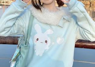 克拉女神 – 婚纱的梦幻旅程,高清壁纸:江琴为你呈现绝美的视觉享受与艺术魅力