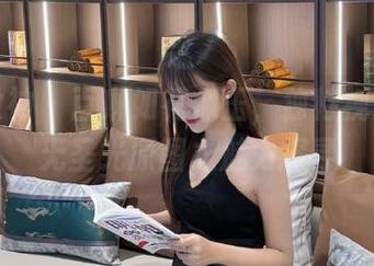 克拉女神 – 百琳如花似玉,独特视角下的无圣光原图之魅力探寻