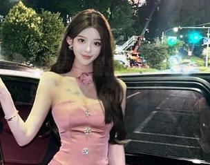 兔玩映画图包更新震撼来袭！看护士学妹如何颠覆你的想象！