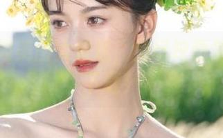 秘书姐姐美图大放送，兔玩映画助你一键下载！