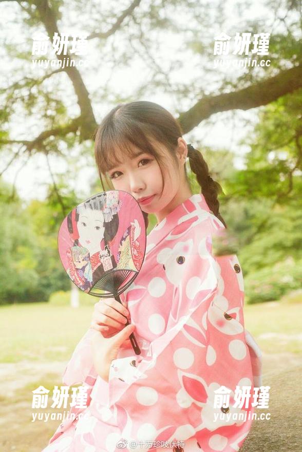 十万珍吱伏特 十万珍吱伏特带来的自拍盛宴,绝美精选原图等你欣赏!