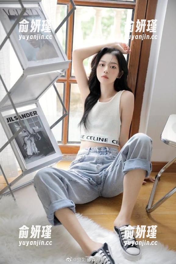 南国足艺 - 青青的厨娘无圣光写真合集，以镜头记录她的烹饪故事