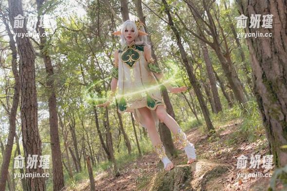 咬一口兔娘 咬一口兔娘的时尚咬一口兔娘套装cos合集,展现多样魅力