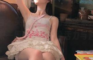 壹吻映画 – 笑笑体操服写真全集，原图大放送，来一同感受她那份活力与魅力吧！