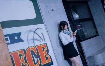 夏小秋秋秋风格毛衣写真,海量图片资源等你来挖掘时尚灵感!