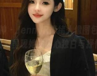 头条女神 – JennyR情绪人像图包:丰富资源呈现她的内心独白与抒情