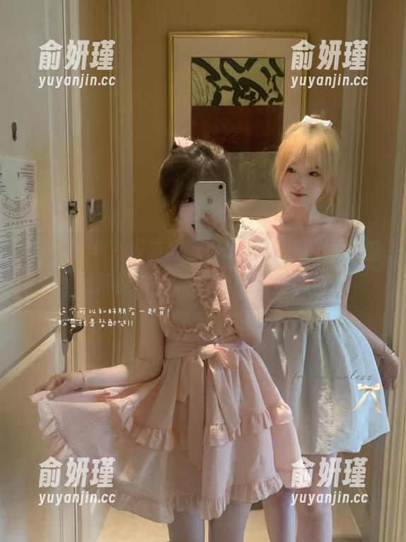 头条女神-张蓝欣 头条女神 - 张蓝欣天台写真作品原图,倾情演绎光影与时尚的完美融合