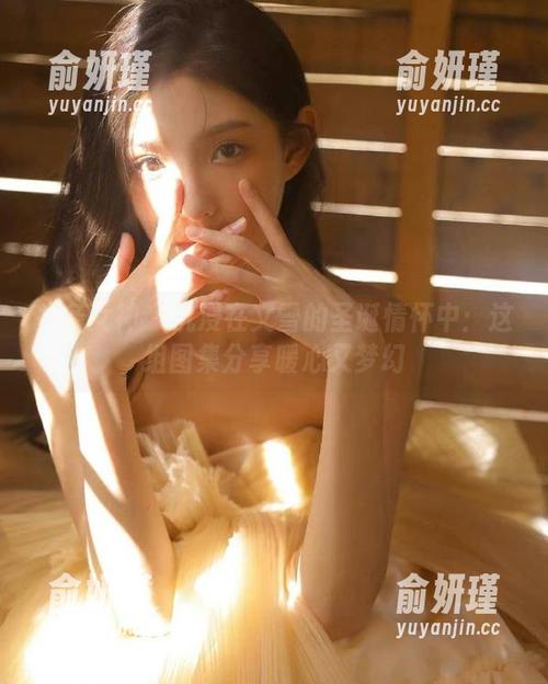 头条女神 - 沉浸在文雪的圣诞情怀中：这组图集分享暖心又梦幻
