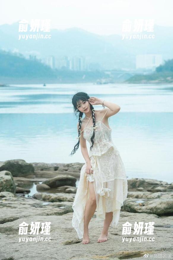 奶桃桃 奶桃桃厨娘写真合集,记录她在厨房的每一个动人瞬间