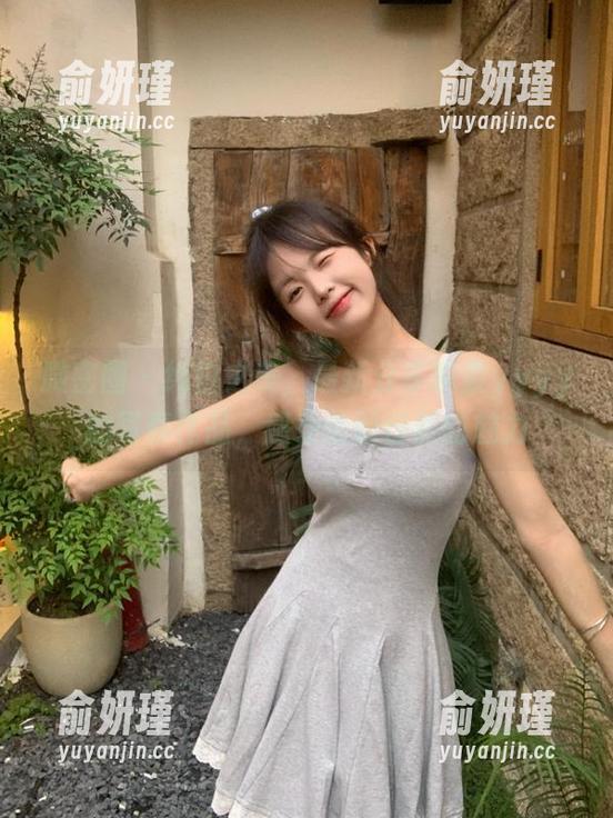微密圈 - 纯白之美，最新分享婉柔yyyy的写真作品，感受清新自然的魅力