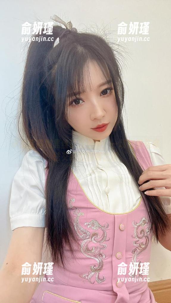 小女巫露娜 小女巫露娜黑丝诱惑合集:一场视觉与魔法交织的图集之旅