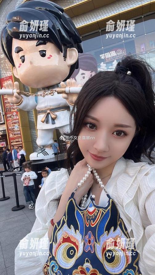 小女巫露娜的黑色奇幻：无圣光作品超乎你的想象！