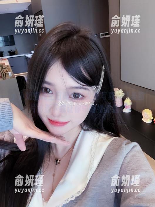 小小奶瓶儿 小小奶瓶儿生日限定仙女兔写真,精美图片资源下载让你领略她的魅力