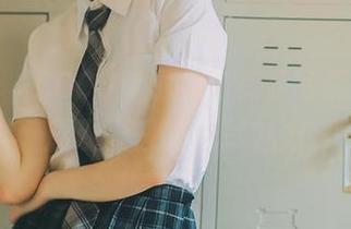 尤果网 – COCO专属免费裸足写真套图,展现夏日的无尽魅力