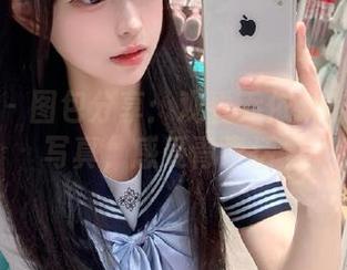 尤果网 – 图包分享:观看乔依琳的双马尾写真,感受青春活力