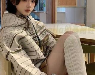 尤果网 – 走进夏倪可ella的高跟鞋世界,带你领略写真合集中的迷人照片!