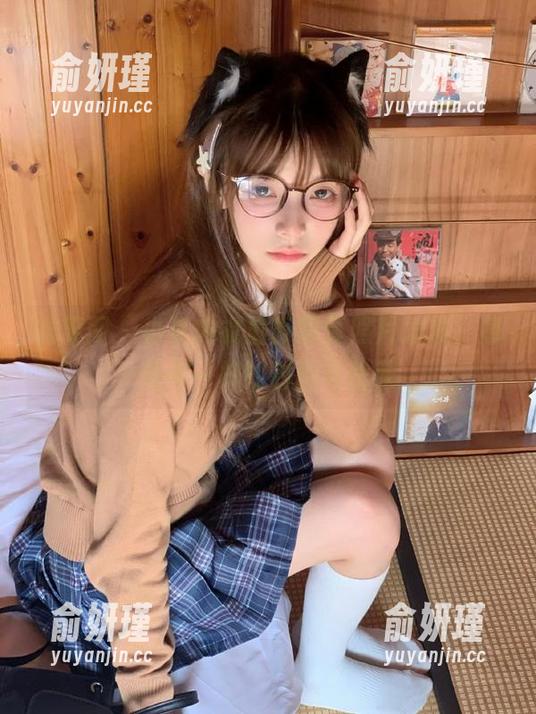 尤果网-小喜 尤果网 - 小喜内衣最新写真照片发布,感受不一样的时尚与优雅