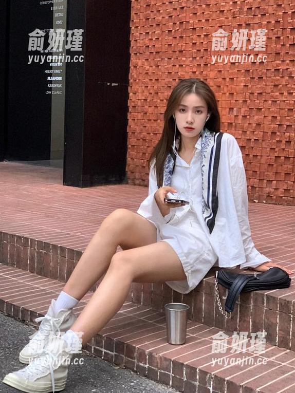 尤果网-张雪馨 尤果网 - 最新发布:张雪馨日常作品中的青春与自然之美