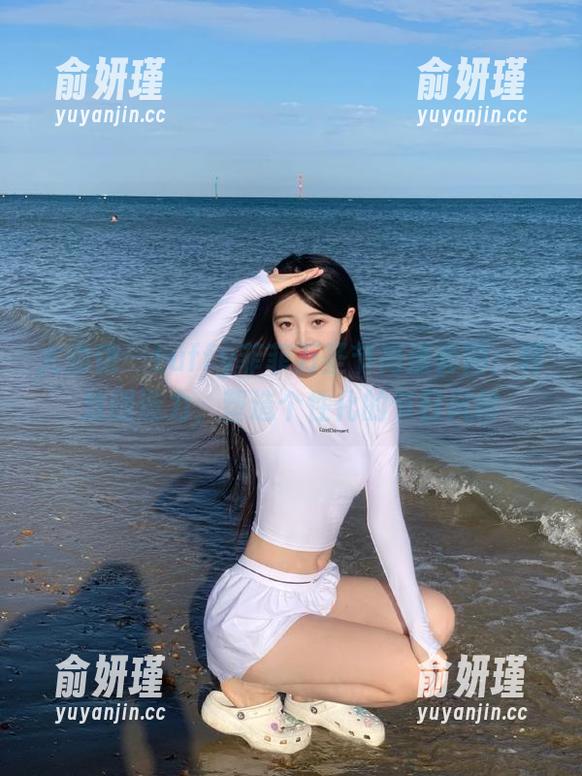 尤物馆 - Luffy菲菲万圣节高清套图：释放创造力，塑造个性化的节日风格