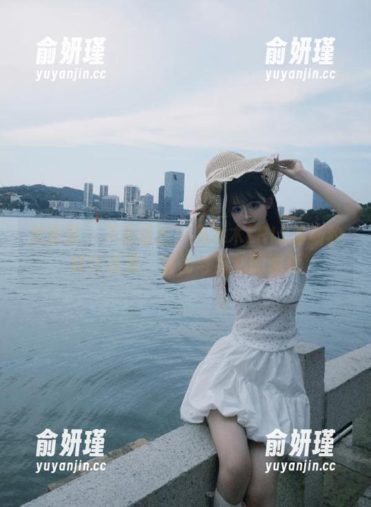 尤蜜荟-冯木木LRIS 尤蜜荟 - 不容错过!冯木木LRIS最新豹纹作品集,时尚与自然的邂逅