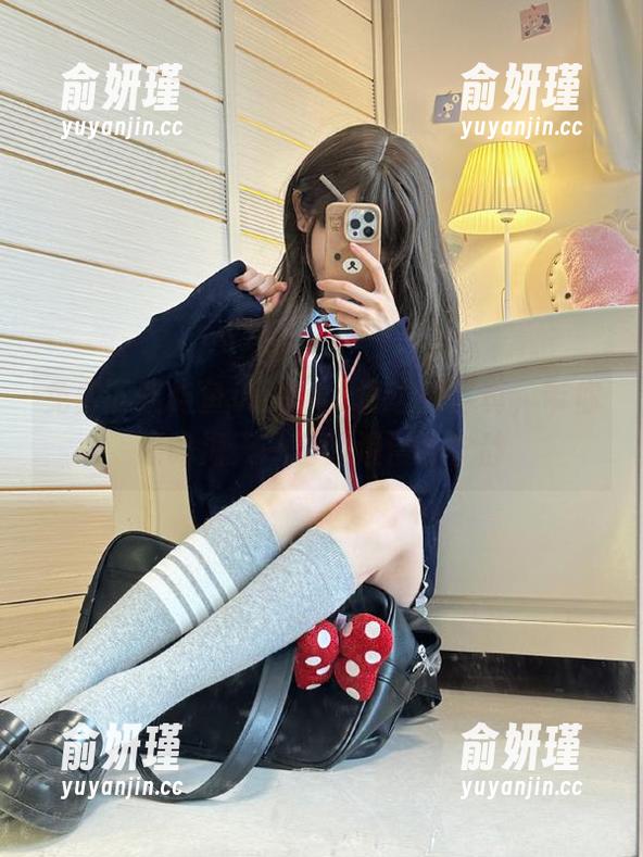 屿鱼yukako 免费下载屿鱼yukako海边的写真,带你领略海天一色的浪漫与宁静