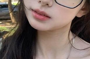 微密圈 – 魅惑无比的张老师甜心套图,无圣光加持,完美呈现她的每一面,快来围观!