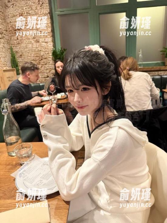 影私荟 - Gaea蕉叶的短裤写真福利图集：夏日活力与清新气息完美结合