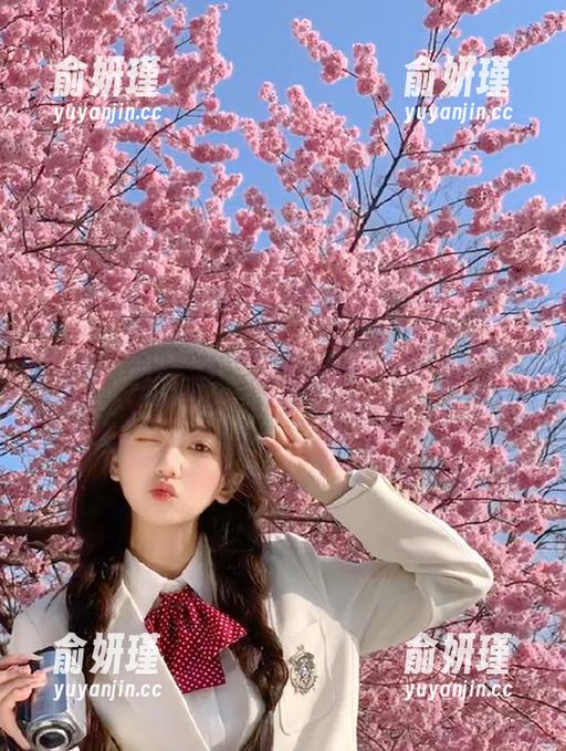推女神-王语纯 推女神 - 让王语纯的天台写真合集陪伴你:全新下载体验,万不可错过