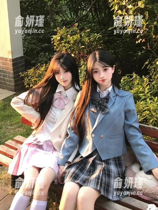 提袜少女 微密圈 - 提袜少女的日常写真图集:美丽瞬间与真实生活资源的完美结合