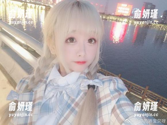 日奈娇 日奈娇写真集:在圣洁修女的光环下,感受摄影的独特魅力