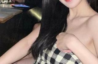 星颜社 – 精选姚沐迪的清纯写真作品,触动心灵的柔美与青春气息并存